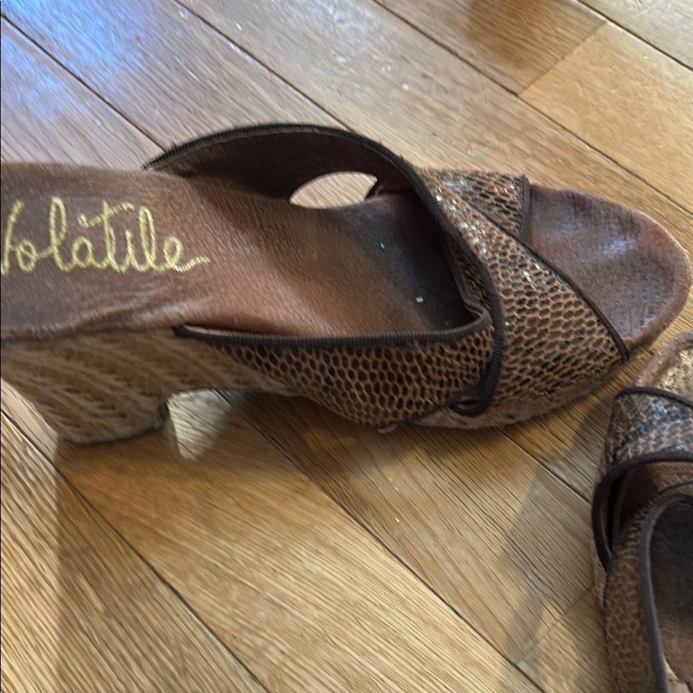 Volatile Women's Brown Wedge Sandals